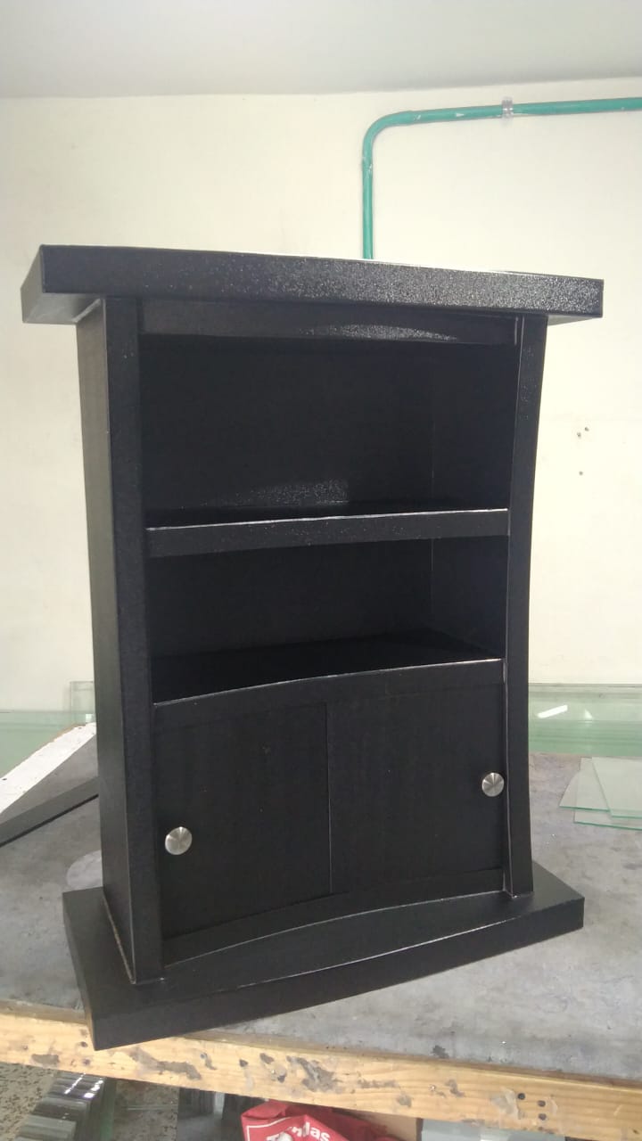 Mueble pequeño para Acuario o terrario 50x25