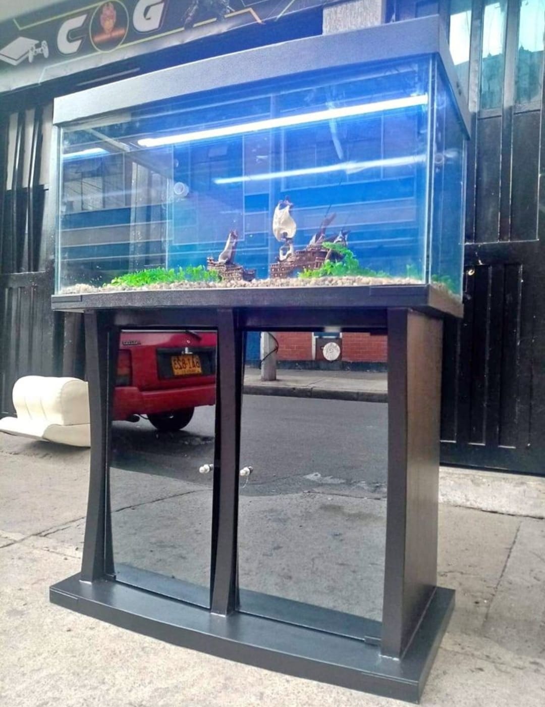 Mueble Grande para Acuario o terrario 120x30cm